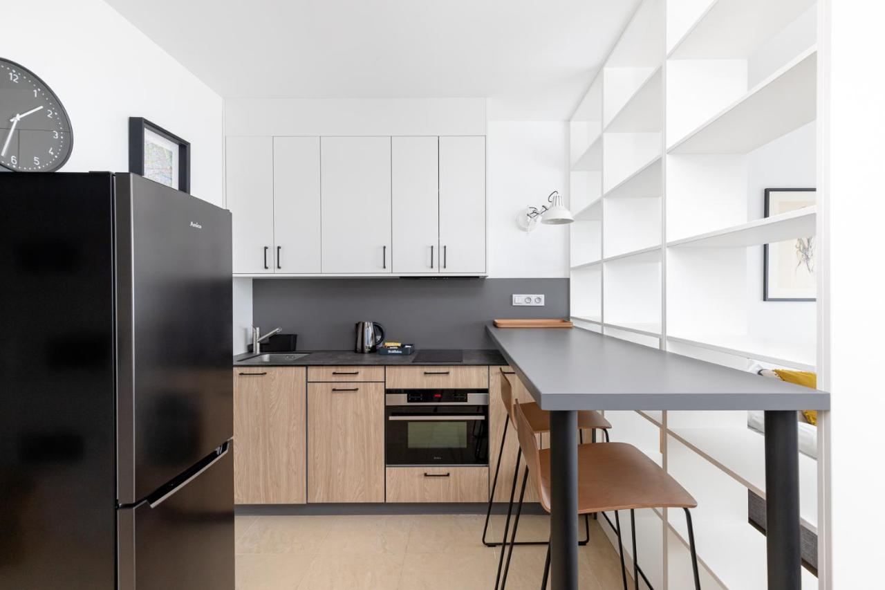 Sierpinskiego 1a - With Balcony & Desk - Remote Work By Renters Warszawa
