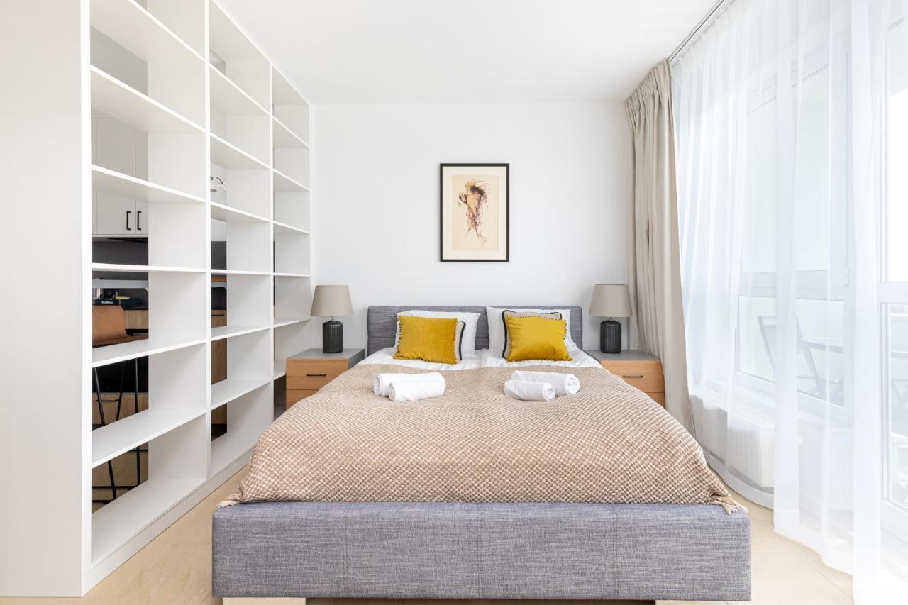 Sierpinskiego 1a - With Balcony & Desk - Remote Work By Renters
